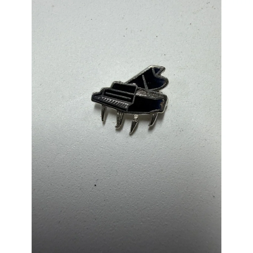 Grand Piano Enamel Pin Music Teacher Gift Black Silver Tone Lapel Hat Pin